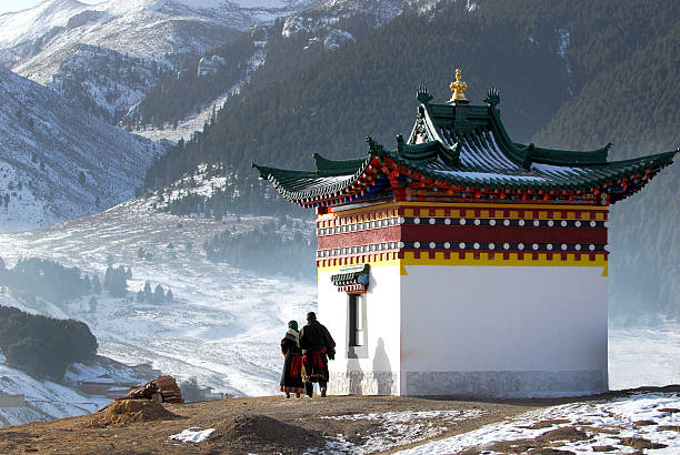Trekking Via Nepal 