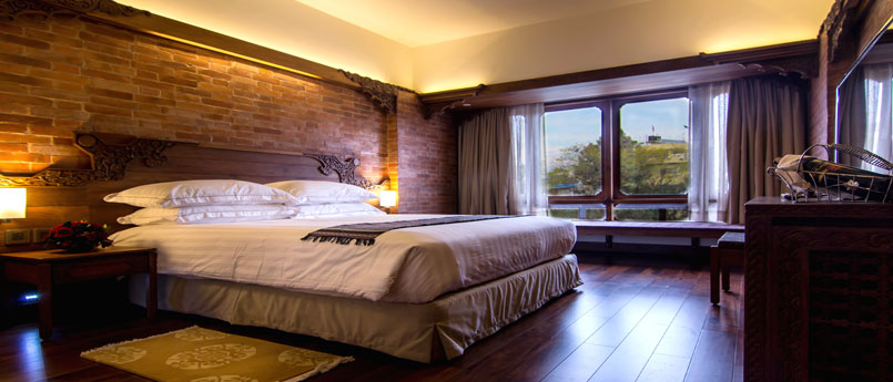 Valley Tour with Heritage Deluxe Room