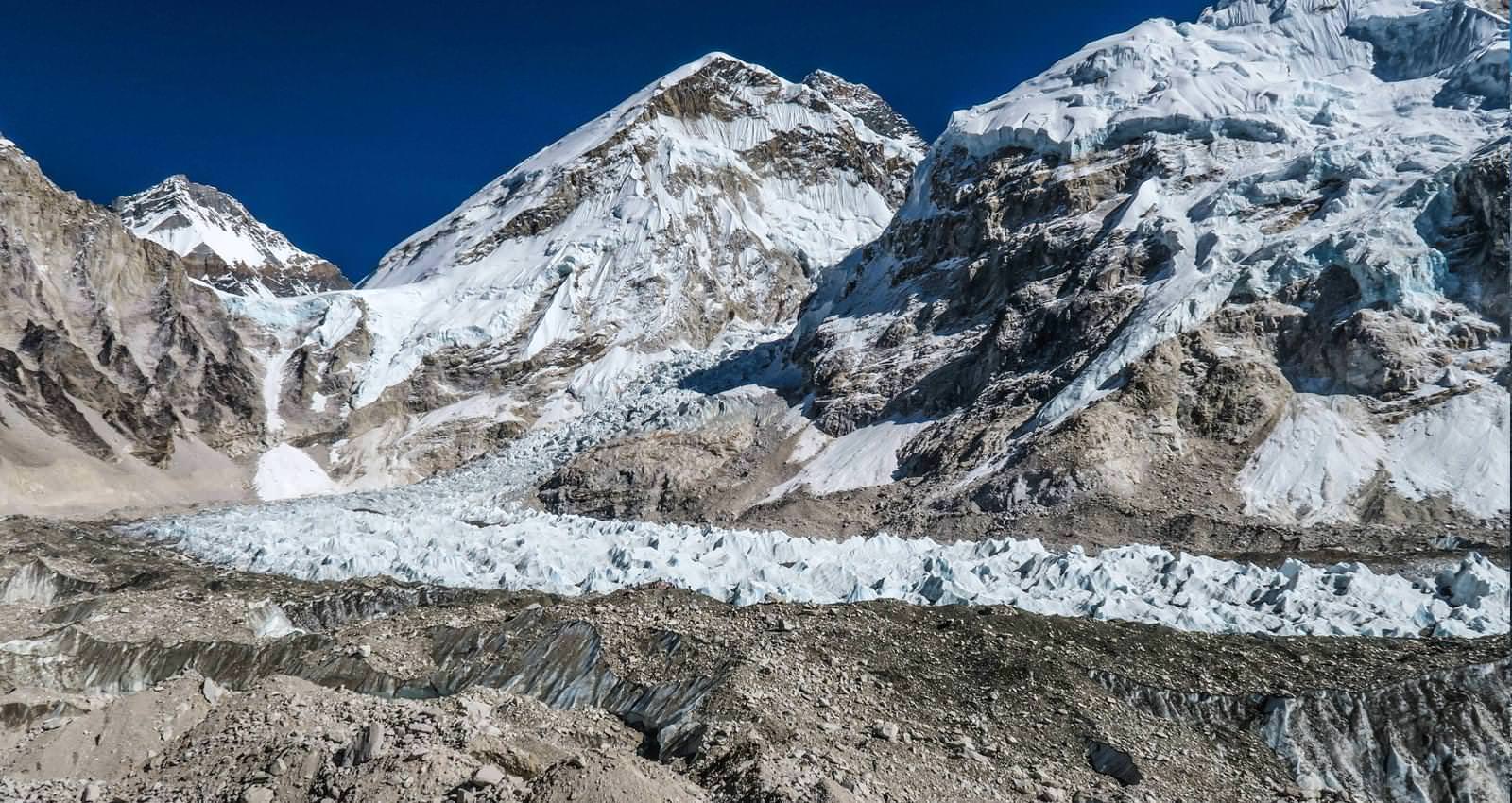 EVEREST REGION TREK
