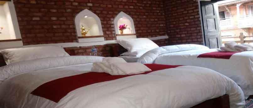 Twin Room with Balcony